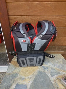 Tag Shoulder Pads ALT 944 Size XL w/ Hip Pad Attachment TRP620-Y - Picture 1 of 12
