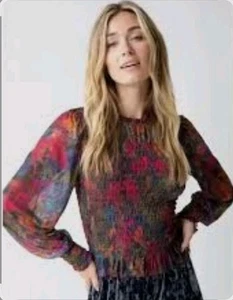 Natural Life Top Women's L Red Floral Shirred Cropped Boho Cottagecore Chic Work - Picture 1 of 13