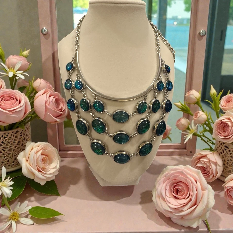 Collar llamativo doblete ópalo de laboratorio de 3 filas - azul/verde fuego cabujones cuello babero Foto 1 de 4