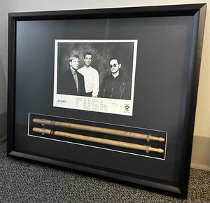 Rush Roll The Bones Tour Played Drum Sticks With Signed Photo Lee Lifeson Peart - Picture 1 of 11