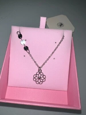 collana con  - Immagine 1 di 2