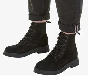 Tommy Hilfiger Tommy Jeans TJW Schnürstiefel Logo Wildleder EN0EN02287 schwarz UK 7 - Bild 1 von 10