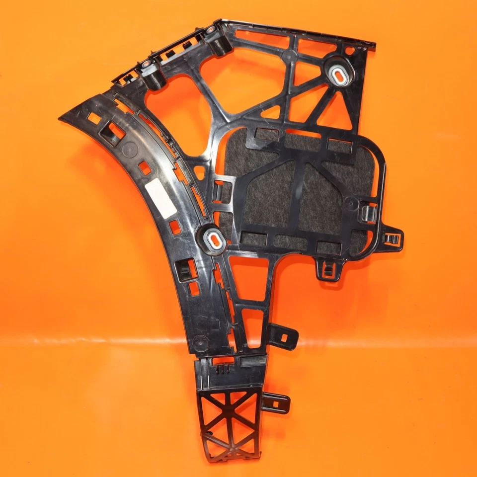 SOPORTE PARACHOQUES TRASERO IZQUIERDO MERCEDES BENZ GLE350 GLE450 2020 2021 A167 880 4100 Foto 1 de 4