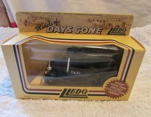 LLEDO DIE CAST - DAYS GONE - 'T FORD - BLACK TAXI  CAB - Picture 1 of 2