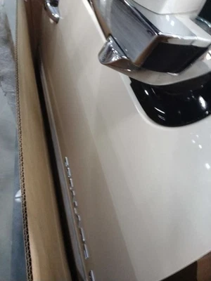 Passenger Right Front Door Thru 11/14/10 Fits 07-11 ESCALADE 577141 — 第 1/2 张图片