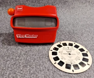 Vintage GAF View Master Red Orange Handle+ Vintage 1983 Rainbow Brite Disc - Picture 1 of 10