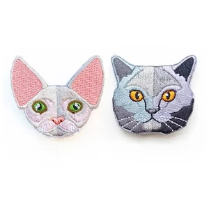 2pcs Brooch Pin Embroidery Shorthair Sphynx Hairless Cat Children Light Weight - Picture 1 of 7