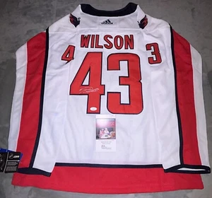 Tom Wilson Signed Jersey Washington Capitals JSA COA - Picture 1 of 3