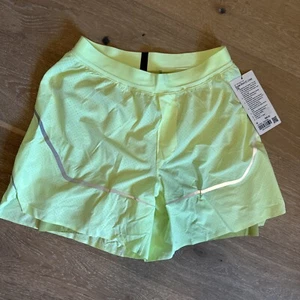 Lululemon Shorts Mens Medium Surge Lined 6" Neon Highlighter - Picture 1 of 3