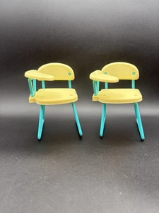Mattel Barbie Puppenschreibtische Schulhaus Klassenzimmer Vintage 1990 2 Stück - Bild 1 von 7