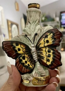 Vintage Collectors Ceramic Garnier Liqueurs Butterfly Decanter "Nature Series” - Picture 1 of 3