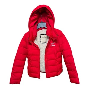 Hollister Women’s Winter Coat Size Medium Fitted Red Sherpa Lined Hooded Puffer - Picture 1 of 19