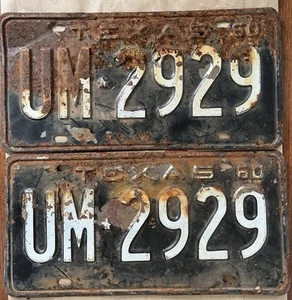 Pair of 2 Vintage Antique Black Texas Vehicle Car License Plates Set 1960 - Picture 1 of 10