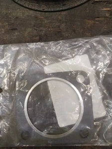 71-13601-00 Victor Reinz Gasket 2006 wrangler converter jeeps - Picture 1 of 2