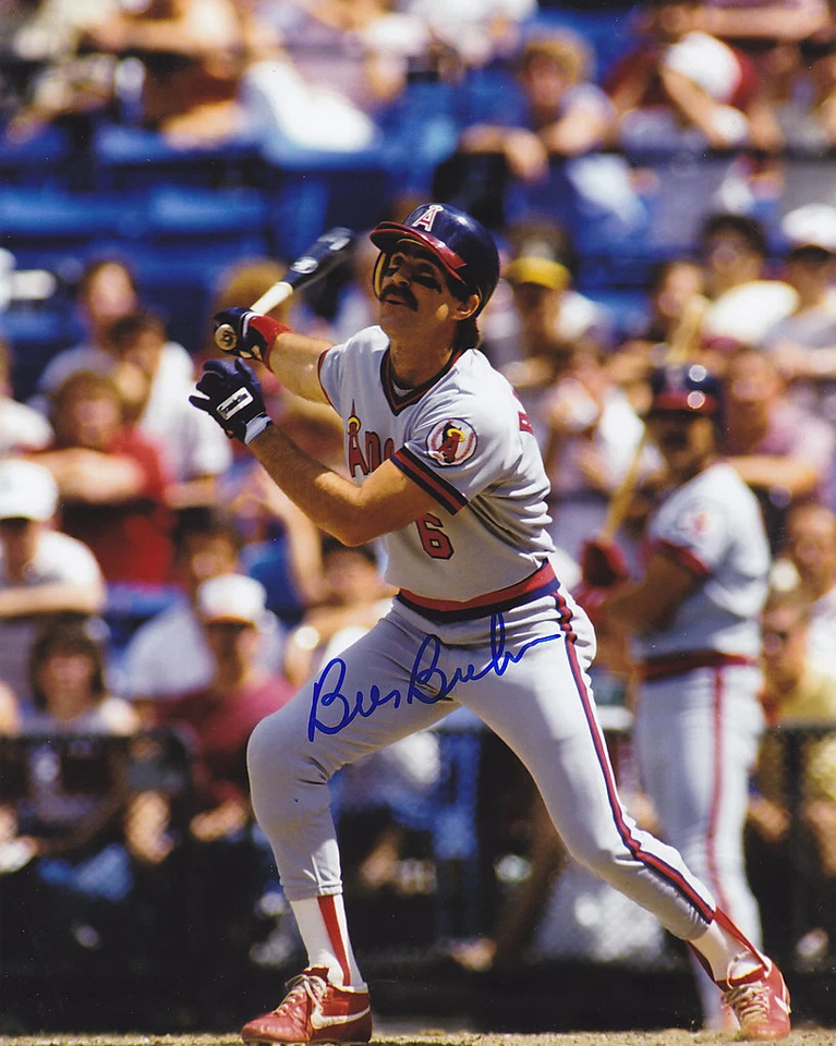 BILL BUCKNER  CALIFORNIA ANGELS    ACTION SIGNED 8x10 - Изображение 1 из 1