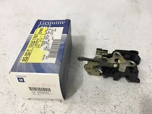GM OEM Rear Passenger Side Door Lock Latch ASM Venture Uplander Montana Terraza - Foto 1 di 8