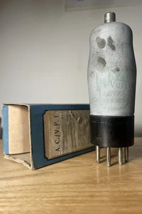 Tubo válvula pentode Mazda AC/VP1 pruebas en caja bien hecho en Inglaterra - Imagen 1 de 3