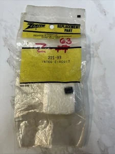 1 EA ~ 221-93 ~ Zenith IC ~ DIP8 ~ New Old Stock in Verpackung - Bild 1 von 3