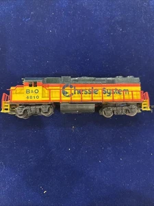 HO Vintage Life Like Chessie System GP-38 Diesel #4810 - Picture 1 of 12