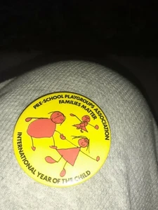 Internationales Jahr des Kindes Vintage Abzeichen  - Bild 1 von 2