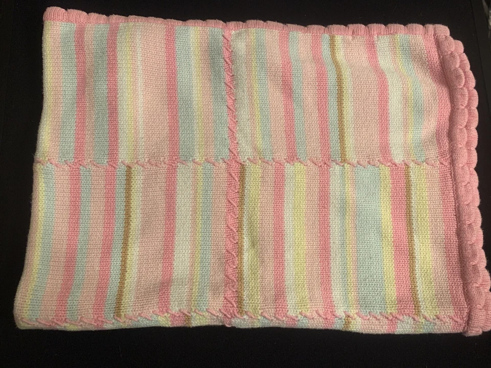 First Impressions Pink Stripe Knit Baby Crib Stroller Blanket — 第 1/3 张图片