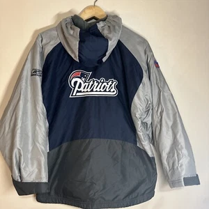 Reebok NFL Men's Navy Blue 'New England Patriots' On Field Team Jacket Sz 14-16 - Picture 1 of 9