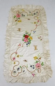 Vintage Traditional Embroidered Floral Silk Table Runner with Ruffled 138x70cms - Foto 1 di 12