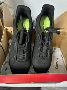 Rebock Womens Athletic work Shoe. - Picture 1 of 6