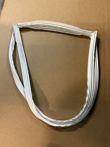 🚨 OEM GENUINE Gasket Door Refrigerator 7030897 For Sub-Zero BI-42UFD - Picture 1 of 1