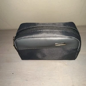 Tumi For Delta Small Gray Amenity Kit Toiletry Bag NO Amenities Case ONLY - Picture 1 of 13