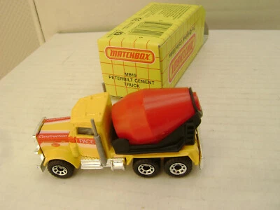 1992 MATCHBOX SUPERFAST #19 YELLOW PACE PETERBILT CEMENT TRUCK RED BARREL NEW - Image 1 of 3