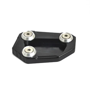 New CNC Large Kickstand Side Stand Pad Aluminum for BMW S1000R 2014 2015 2016 - Foto 1 di 15