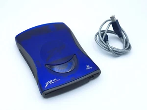 TESTED WORKING Iomega Zip 250 USB Powered External Disk Drive Model Z250USBPCMBP - Photo 1/3
