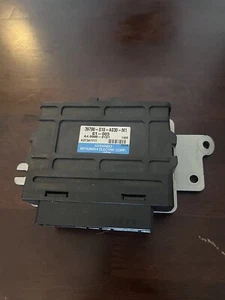 1997-2001 Honda CRV ABS Brake Control Module, 39790-S10-A030-M1, OEM - Picture 1 of 1