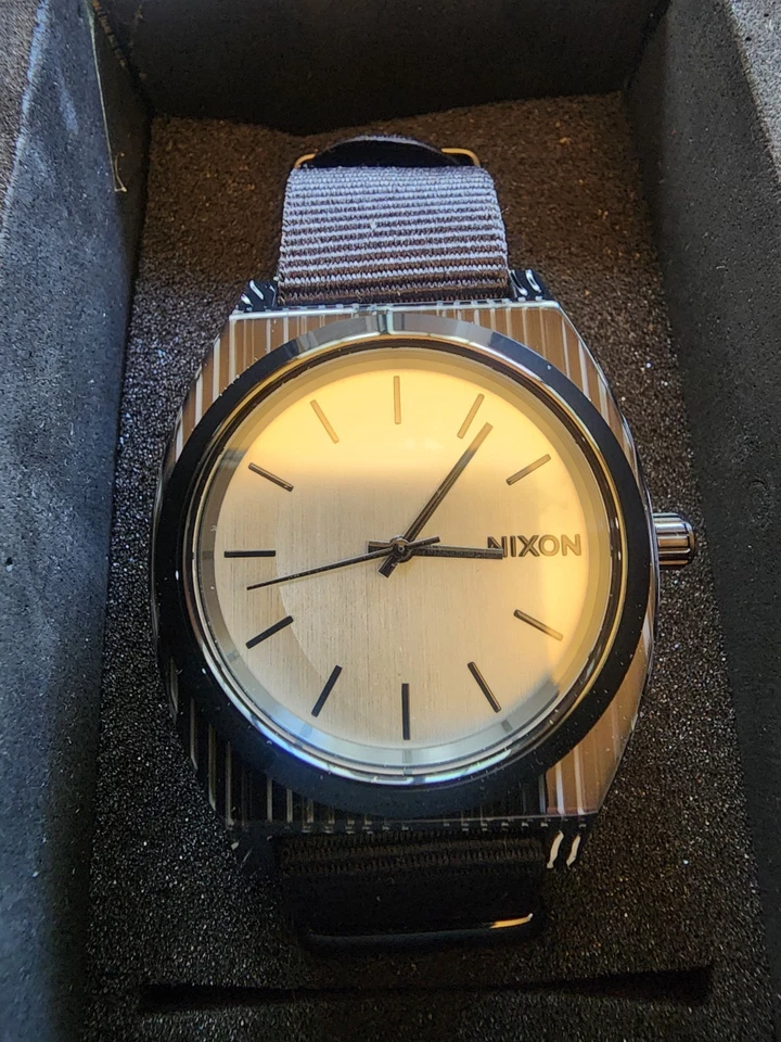 Reloj Nixon Time Teller Acetato 40mm Negro/Plateado A327-2345 Foto 1 de 4