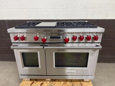 Wolf DF486G - 48" Professional Dual Fuel Range 6 Burners + Griddle Red Knobs - Image 1 of 4