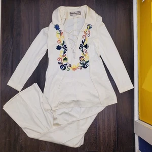 VTG Women's 70s 2 Pc White Embroidered Hippie Leisure Suit Sz 9 Young Edwardian - Picture 1 of 12