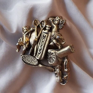 Vintage Pin Camco Friseur, Pinsel, Haarspray, Sheers, Cherubs, goldfarben - Bild 1 von 3