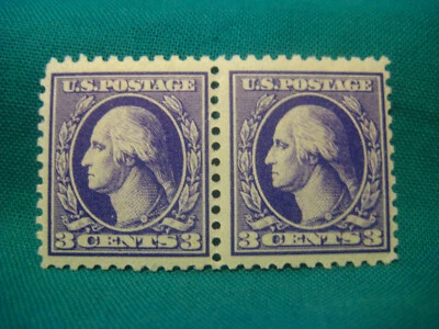 3c George Washington-Purple-Mint Never Hinged Attached Pair-Scott #530 - Image 1 of 2