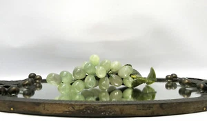 Große Edelstein Weintraube aus Jade geschnitzte Blätter 821 g. L. 27,5 cm - Picture 1 of 14