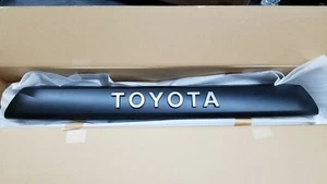 2014-2019 Genuine OEM Toyota 4Runner TRD PRO 2 Piece Grille Set, New - Picture 1 of 6