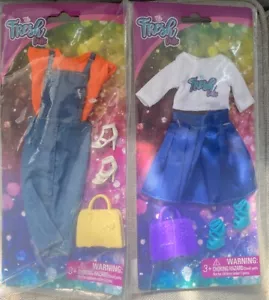 (2) The Fresh Dolls Accessories Outfits Sets. - Picture 1 of 1