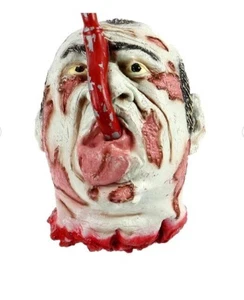Halloween abgetrennte Kopfrequisiten hängender blutiger toter Mann böse abgeschnittener Kopf - Bild 1 von 7