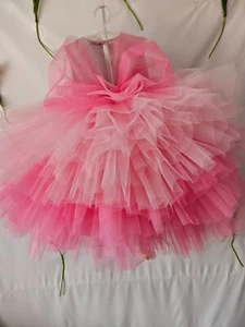 elegant dress in Barbie style for a graduation party, lush elegant dress for a g - Picture 1 of 6