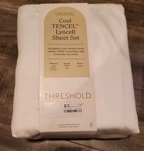 Threshold 320TC Sateen 3 Pc. Sheet Set Cooling Soft TENCEL Lyocell, Twin/XL Twin - Picture 1 of 2