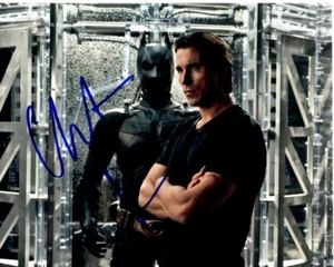 Foto firmada por Christian Bale 8x10 Dark Knight Rises Batman Bruce con holograma certificado de autenticidad - Imagen 1 de 2