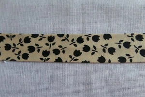 Cotton Bias binding- Black tulips on beige, 25mm, price per metre - Picture 1 of 4