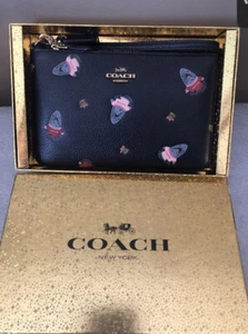 NWT Coach SHARKY Print Black Pebble Leather wristlet boxed - Picture 1 of 6