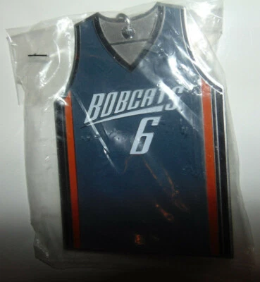 Charlotte Bobcats Hornets Basketball Jersey Ornament Holiday 6th Man 2007-08 NEW - Imagem 1 de 3