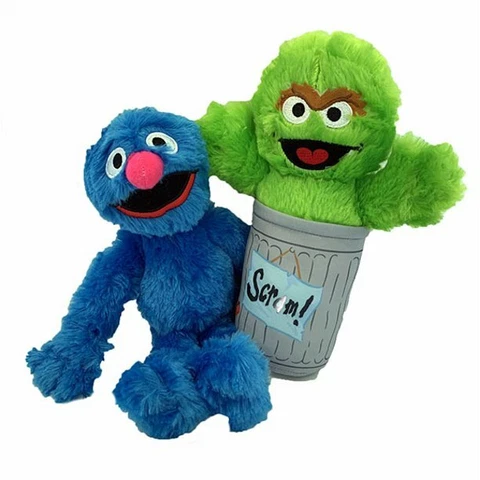 Set of 2 Plush Toys Sesame Street Oscar the Grouch & Grover. 9-10 inch. New Cover